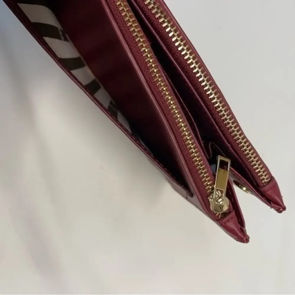 LA DIVA Zip Wallet Vegan Leather 90s burgundy red maroon vintage